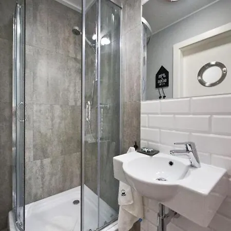 Parkowa Apartment *